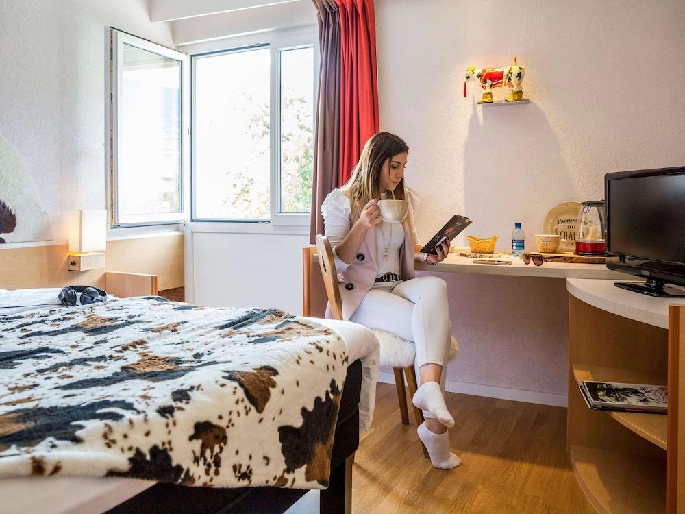 Отель Ibis Сион Экстерьер фото